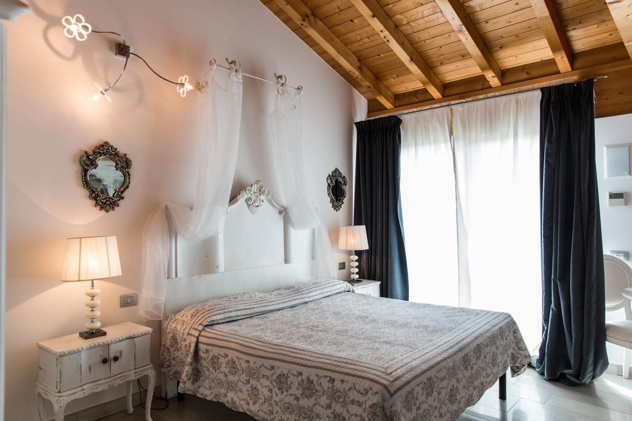 Vila Agriturismo Ca' Del Sol Lazise Pokoj fotografie